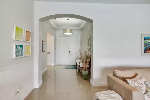 137 Casa Cir, Jupiter, FL 33458 photo 12