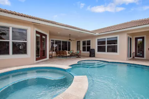 137 Casa Cir, Jupiter, FL 33458 photo 6
