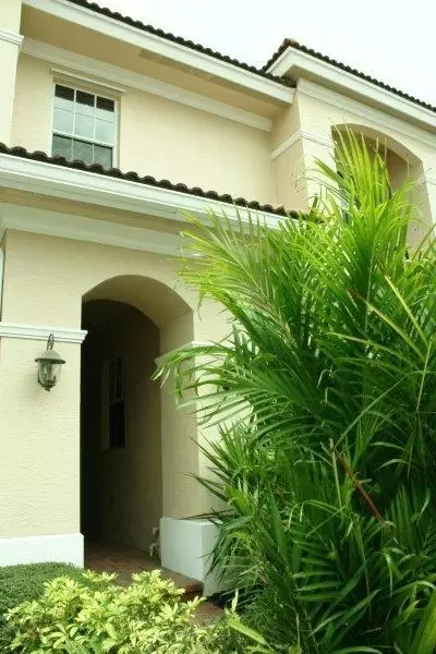332 SW Otter Run Pl, Stuart, FL 34997 photo 3