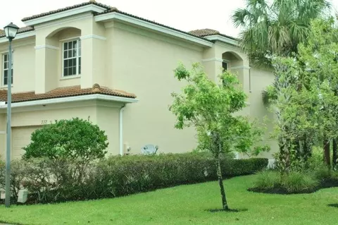 332 SW Otter Run Pl, Stuart, FL 34997 photo 4