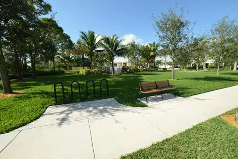 3327 E Mallory Blvd, Jupiter, FL 33458 photo 23
