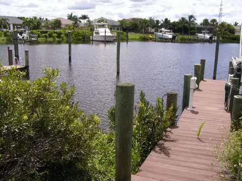 7259 SW Quiet River Ct, Stuart, FL 34997 photo 33