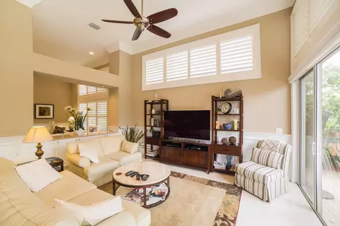 5653 E Regency Cir, Boca Raton, FL 33496 photo 3