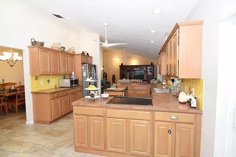 2945 SE Glasgow Dr, Stuart, FL 34997 photo 26