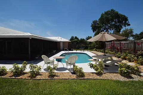 2945 SE Glasgow Dr, Stuart, FL 34997 photo 14