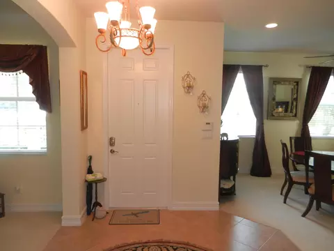 102 Foxford Ct, Jupiter, FL 33458 photo 4