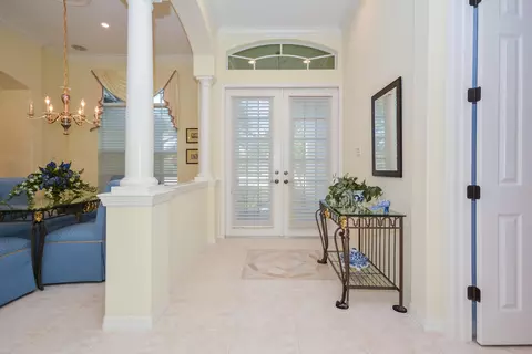 2949 SE Henry Pl, Stuart, FL 34997 photo 2