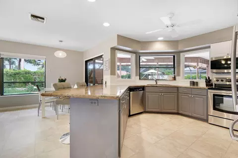 6270 Longleaf Pine Dr, Jupiter, FL 33458 photo 12