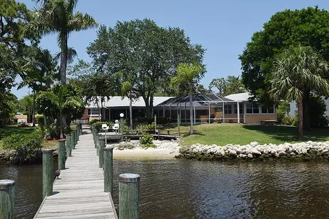 902 NW Sunset Ter, Stuart, FL 34994 photo 43