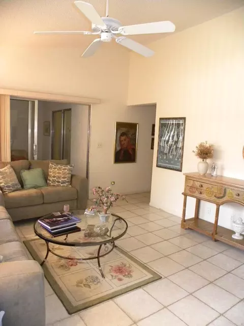 8290 Springtree Rd, Boca Raton, FL 33496 photo 3