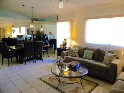 8290 Springtree Rd, Boca Raton, FL 33496 photo 4