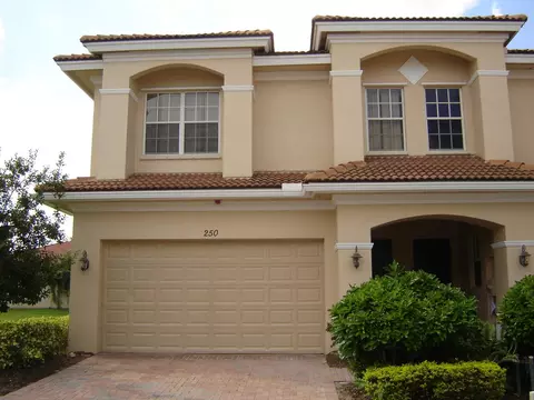 250 SW Walking Path, Stuart, FL 34997 photo 2