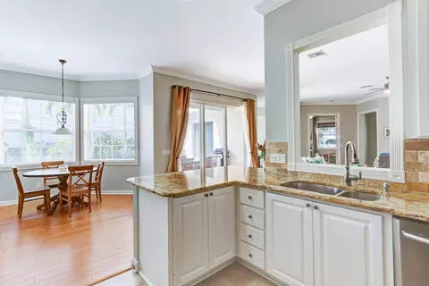 168 Honeysuckle Dr, Jupiter, FL 33458 photo 9