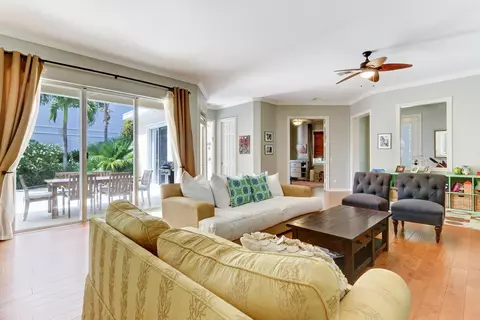 168 Honeysuckle Dr, Jupiter, FL 33458 photo 3