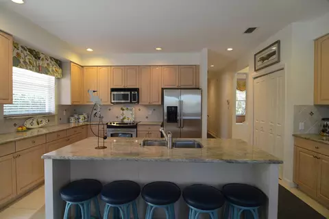 4391 SE Haig Point Ct, Stuart, FL 34997 photo 9