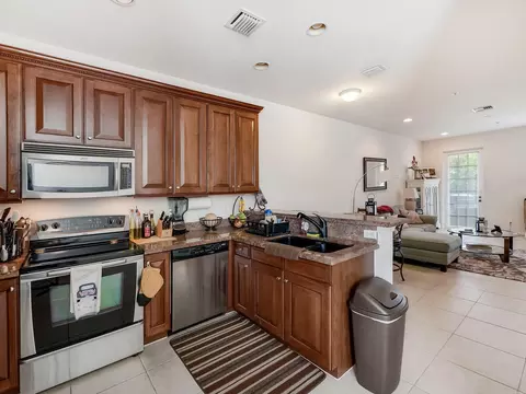 113 E Bay Cedar Cir, Jupiter, FL 33458 photo 2
