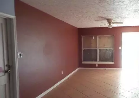 2548 SE Monroe St, Stuart, FL 34997 photo 5