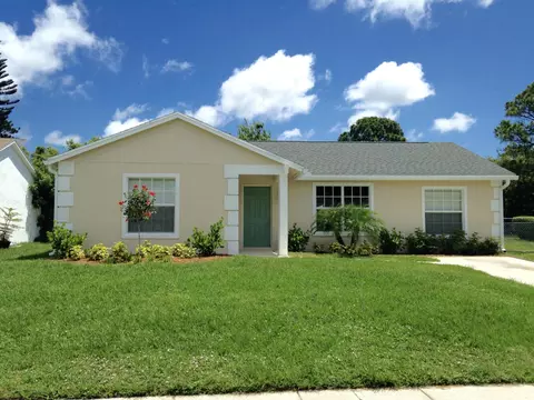 124 Lakeside Cir, Jupiter, FL 33458 photo 1