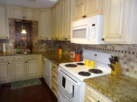 5646 SE Tangerine Blvd, Stuart, FL 34997 photo 7