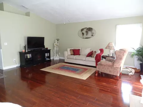 5646 SE Tangerine Blvd, Stuart, FL 34997 photo 4