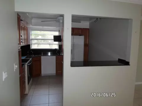 217 Capri E, Delray Beach, FL 33484 photo 8