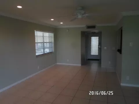 217 Capri E, Delray Beach, FL 33484 photo 12