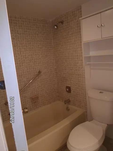 217 Capri E, Delray Beach, FL 33484 photo 5