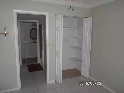 217 Capri E, Delray Beach, FL 33484 photo 4
