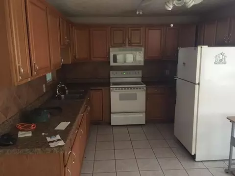 324 SW Dyer Dr, Stuart, FL 34994 photo 4
