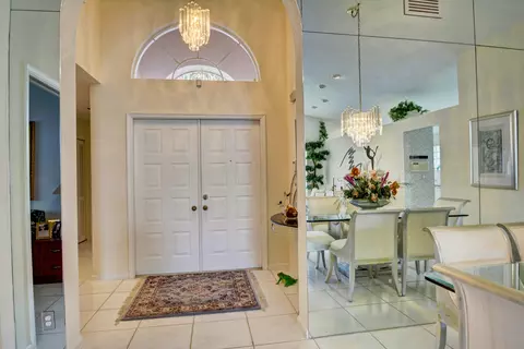 6364 Reflection Point Cir, Boynton Beach, FL 33437 photo 2