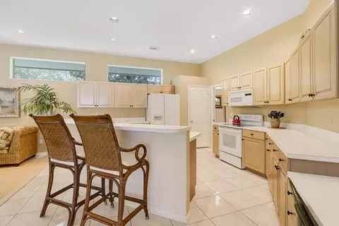 5944 SE Glen Eagle Way, Stuart, FL 34997 photo 8