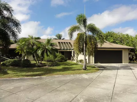 710 Laura Ln, Jupiter, FL 33458 photo 1