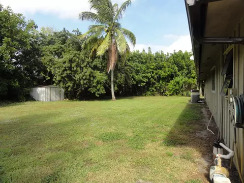 710 Laura Ln, Jupiter, FL 33458 photo 19
