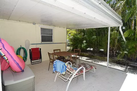 1663 NE 24th St, Jensen Beach, FL 34957 photo 25