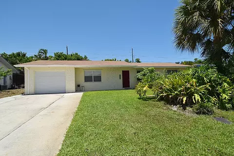 1663 NE 24th St, Jensen Beach, FL 34957 photo 24
