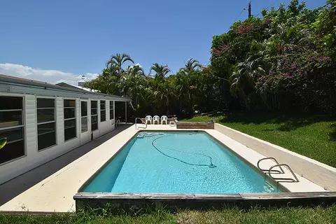1663 NE 24th St, Jensen Beach, FL 34957 photo 3