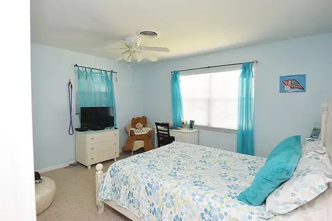 1663 NE 24th St, Jensen Beach, FL 34957 photo 12