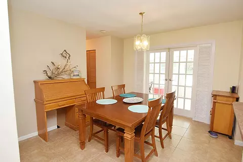 1663 NE 24th St, Jensen Beach, FL 34957 photo 7