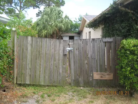 1787 SE Monroe St, Stuart, FL 34997 photo 9