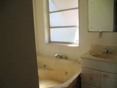 4915 SE Horizon Ave, Stuart, FL 34997 photo 11