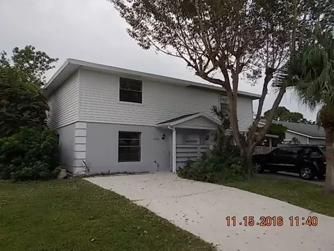 4486 SE Village Rd, Stuart, FL 34997 photo 1
