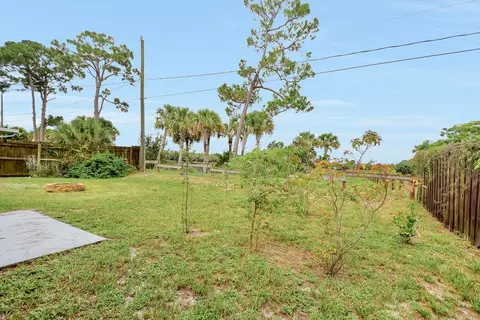 5892 SE Collins Ave, Stuart, FL 34997 photo 27