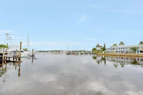 5892 SE Collins Ave, Stuart, FL 34997 photo 30