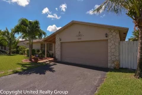 5140 NW 32nd St, Margate, FL 33063 photo 2