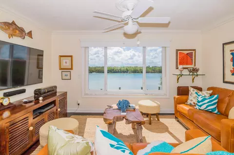 325 Beach Rd #210, Tequesta, FL 33469 photo 11