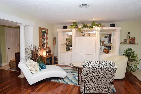 1889 NW Pine Tree Way, Stuart, FL 34994 photo 9