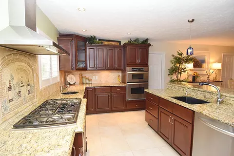 1889 NW Pine Tree Way, Stuart, FL 34994 photo 16