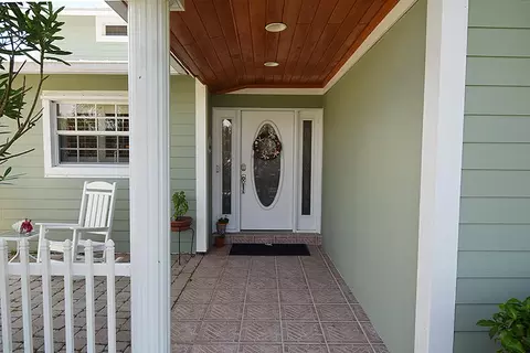 1889 NW Pine Tree Way, Stuart, FL 34994 photo 5