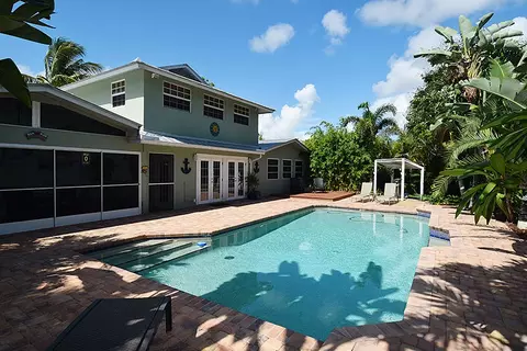 1889 NW Pine Tree Way, Stuart, FL 34994 photo 3