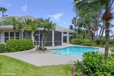 6930 SE Lakeview Ter, Stuart, FL 34996 photo 8